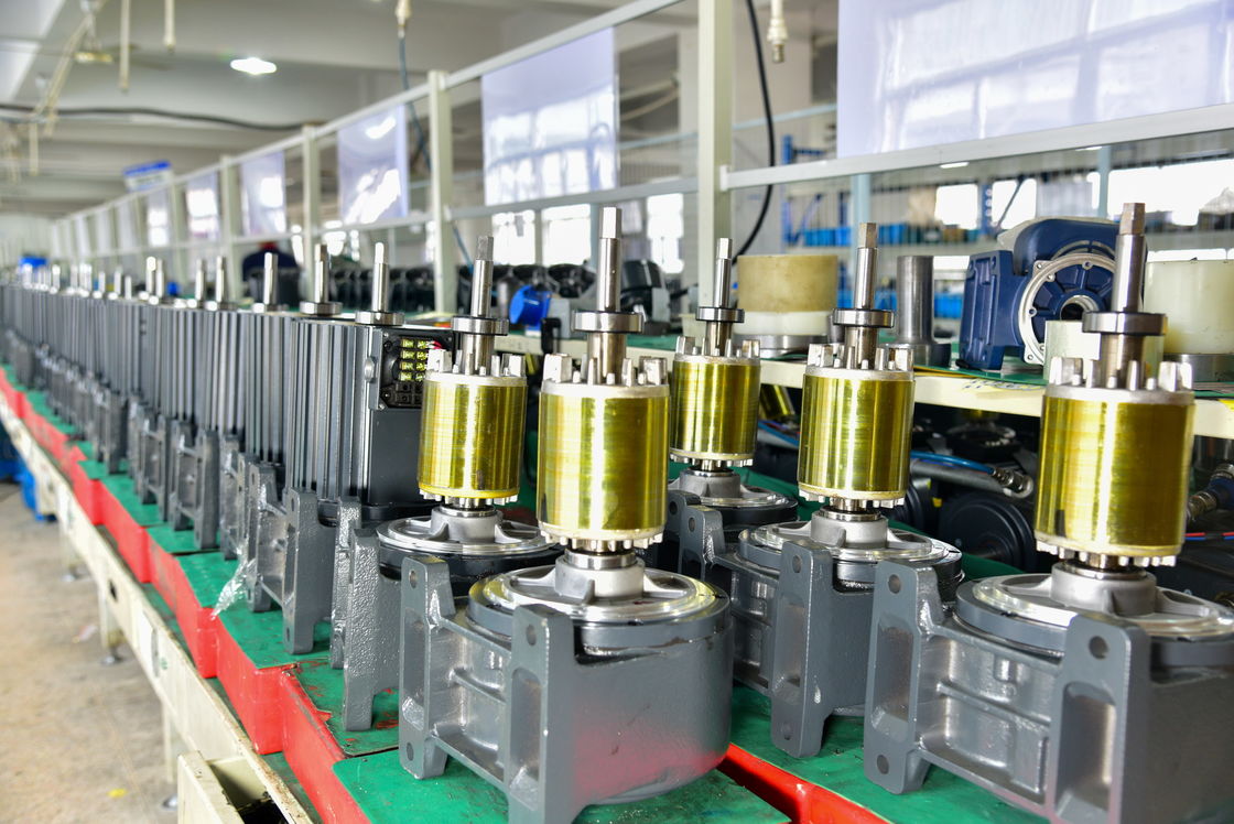 O MOTOR 3PHASE REDUCTOR do REDUTOR do CV do EIXO CH32-1500 CH do MOTOR 32MM da ENGRENAGEM da C.A. do CV 1500W 2HP VIAJA DE AUTOMÓVEL a CAIXA DE ENGRENAGENS do MOTOR ELÉTRICO
